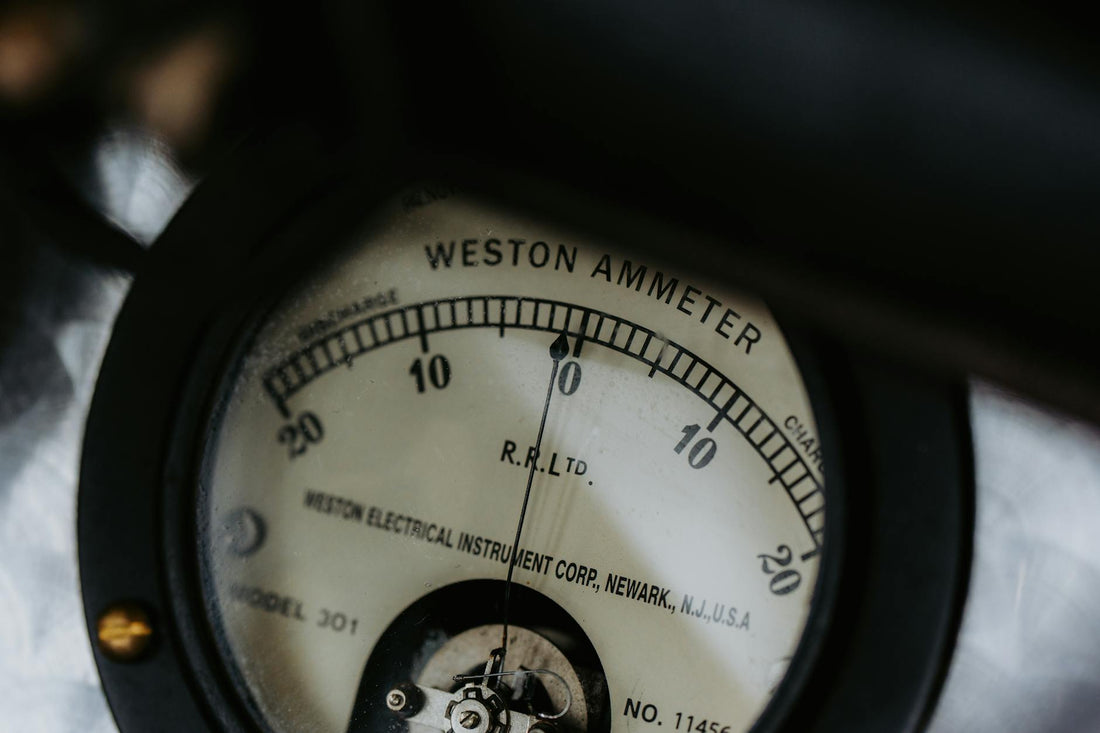 DEWALT Automotive Inflator Pressure Consistency Tested Across 211 Service Calls — The Variance That Affects Tire Safety