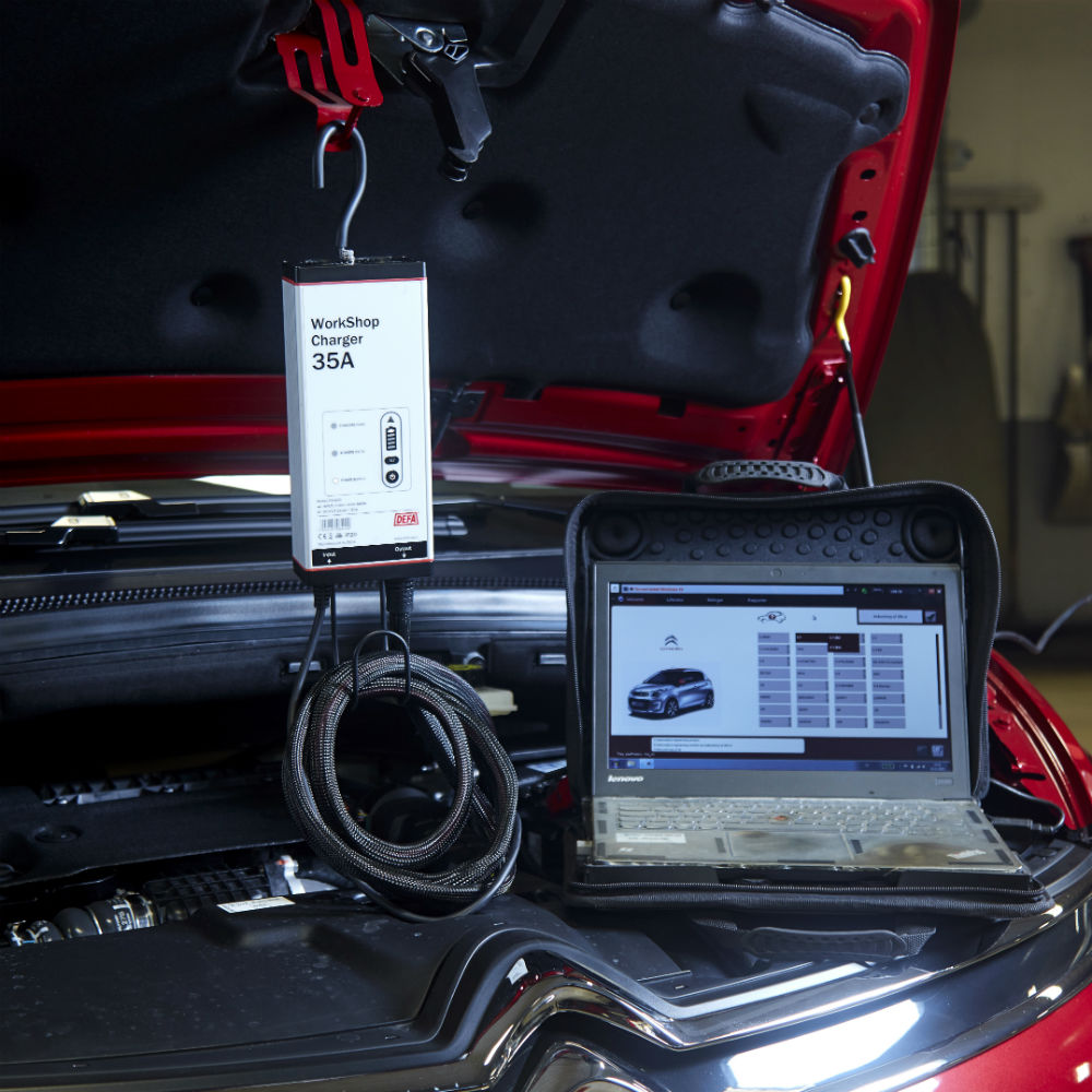 Defa Automotive Charger 35A - E.S.N Tools